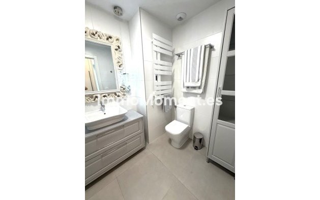Revente - Appartement - Marbella - Nueva Andalucía