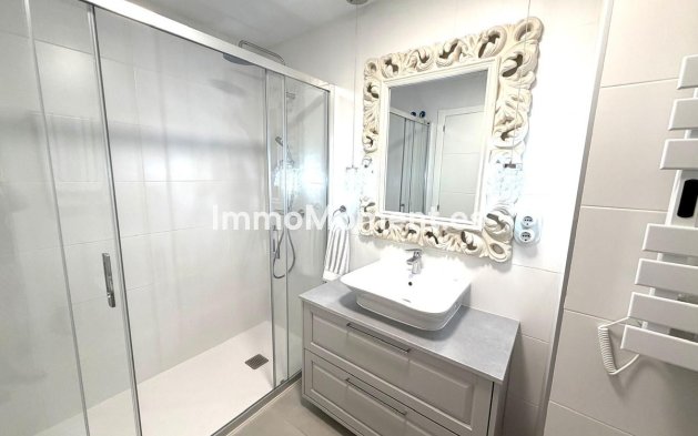 Revente - Appartement - Marbella - Nueva Andalucía