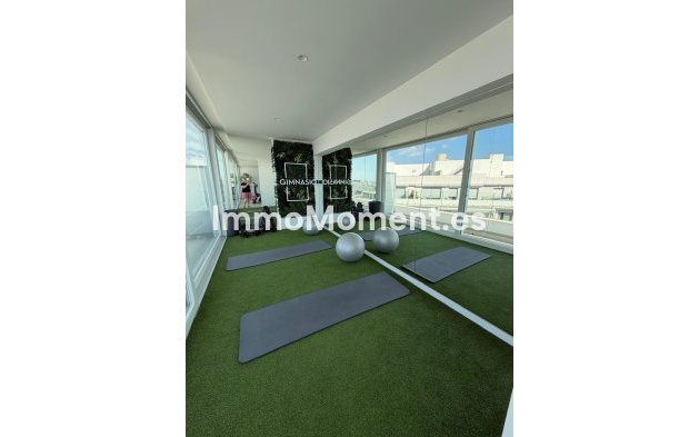Revente - Appartement - Marbella - Nueva Andalucía