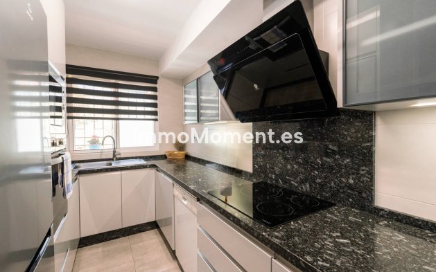 Resale - Townhouse - Marbella - Nueva Andalucía