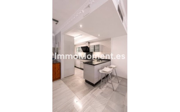 Resale - Townhouse - Marbella - Nueva Andalucía