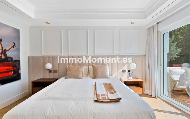 Wiederverkauf - Freistehende Villa - Marbella - Marbella Centro