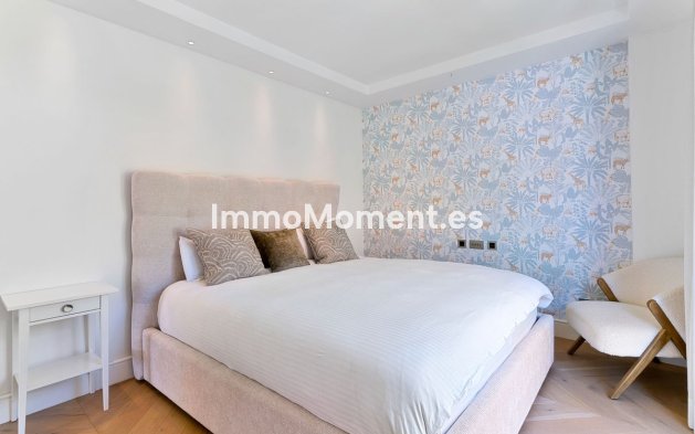 Wiederverkauf - Freistehende Villa - Marbella - Marbella Centro
