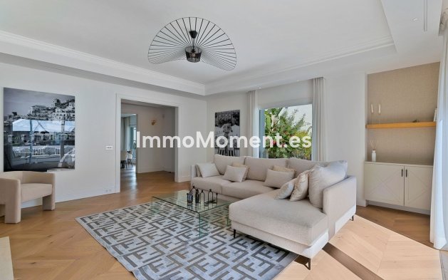 Wiederverkauf - Freistehende Villa - Marbella - Marbella Centro
