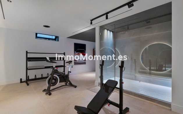 Wiederverkauf - Freistehende Villa - Marbella - Marbella Centro