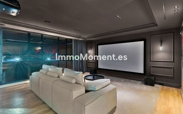 Wiederverkauf - Freistehende Villa - Marbella - Marbella Centro