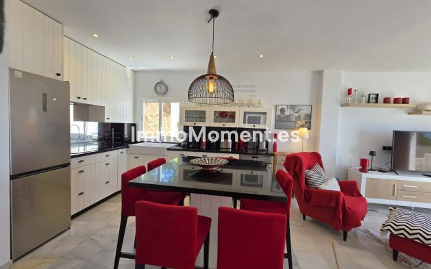 Wiederverkauf - Wohnung - Marbella - La Mairena