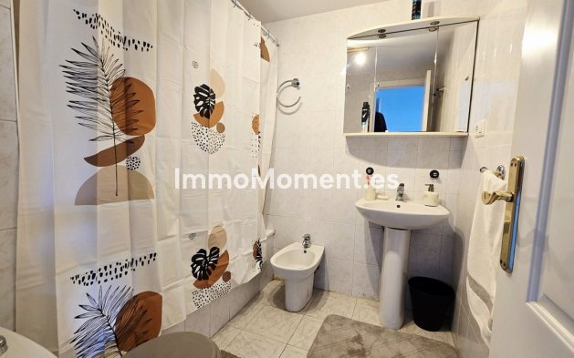 Wiederverkauf - Wohnung - Marbella - Nueva Andalucía