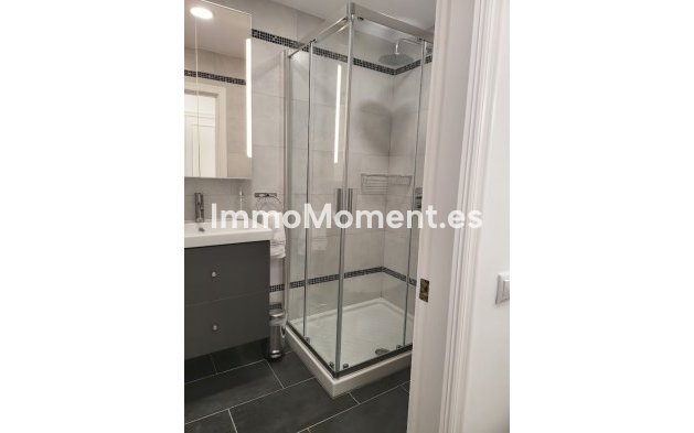 Resale - Apartment - Benalmadena - Benalmadena Pueblo