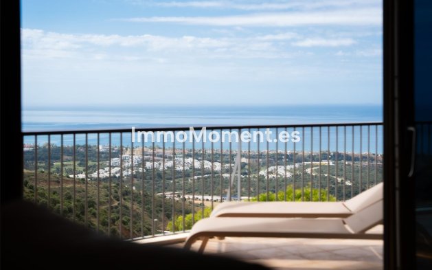 Wiederverkauf - Wohnung - Marbella - Altos de los Monteros