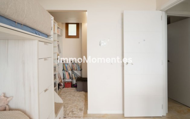 Wiederverkauf - Wohnung - Marbella - Altos de los Monteros