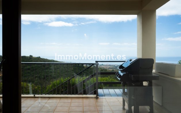 Wiederverkauf - Wohnung - Marbella - Altos de los Monteros