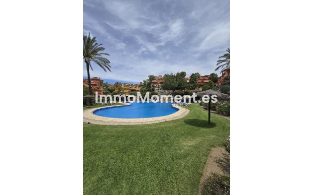 Wiederverkauf - Wohnung - Marbella - Reserva de Marbella