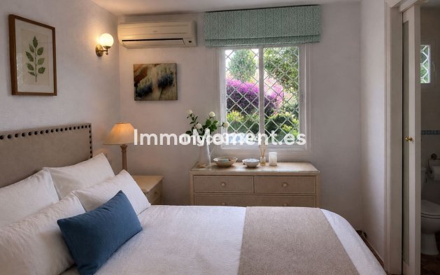 Neubau - Reihenhaus - Marbella - Nueva Andalucía