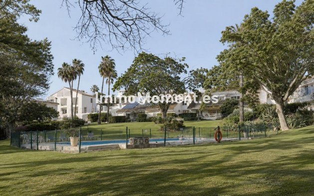 Neubau - Reihenhaus - Marbella - Nueva Andalucía