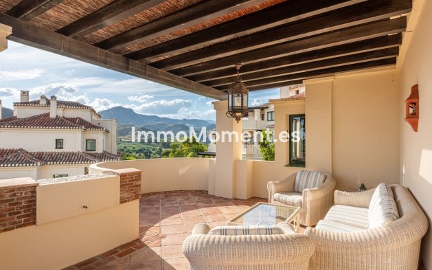 Resale - Apartment - Benahavís - Benahavís Centro