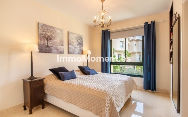 Resale - Apartment - Benahavís - Benahavís Centro