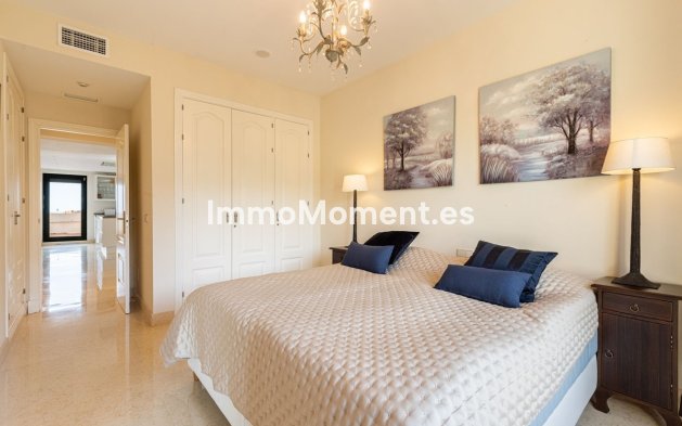 Resale - Apartment - Benahavís - Benahavís Centro