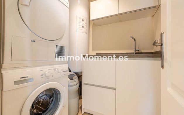 Resale - Apartment - Benahavís - Benahavís Centro