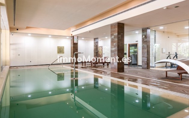 Resale - Apartment - Benahavís - Benahavís Centro