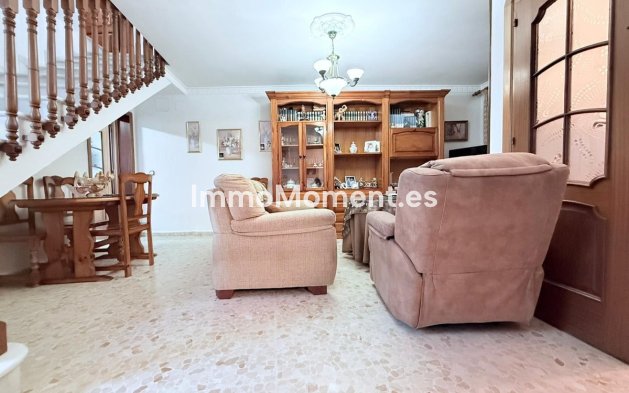 Resale - Townhouse - Inland  - Coín