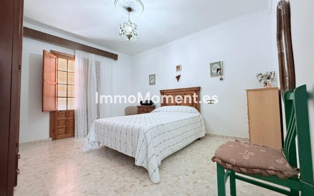 Resale - Townhouse - Inland  - Coín