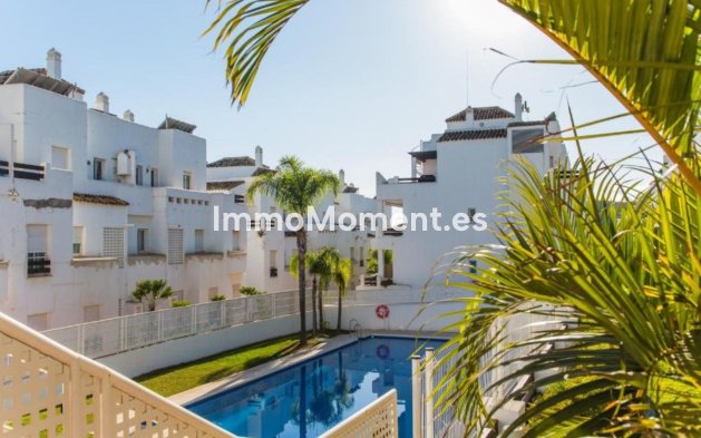 Wiederverkauf - Wohnung - Estepona  - Valle Romano