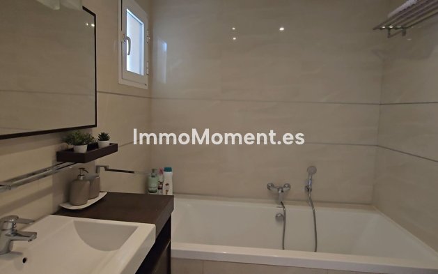 Resale - Apartment - Fuengirola - Higueron
