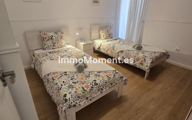 Resale - Apartment - Fuengirola - Higueron
