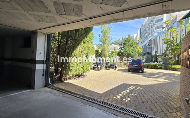 Resale - Apartment - Fuengirola - Higueron
