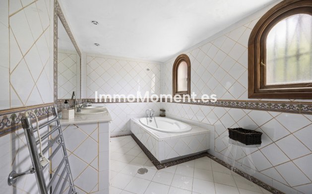 Resale - Detached villa - Benahavís - Benahavís Centro