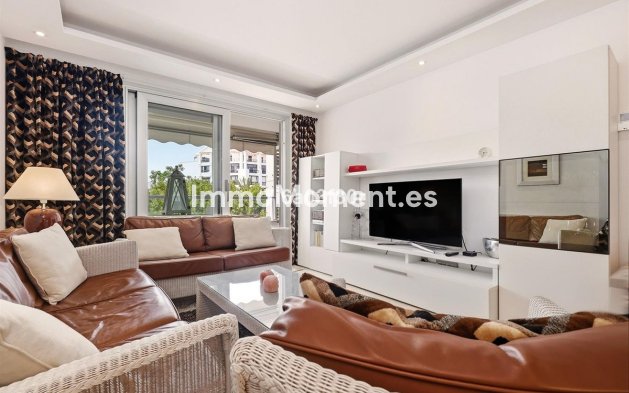 Wiederverkauf - Wohnung - Marbella - San Pedro de Alcántara