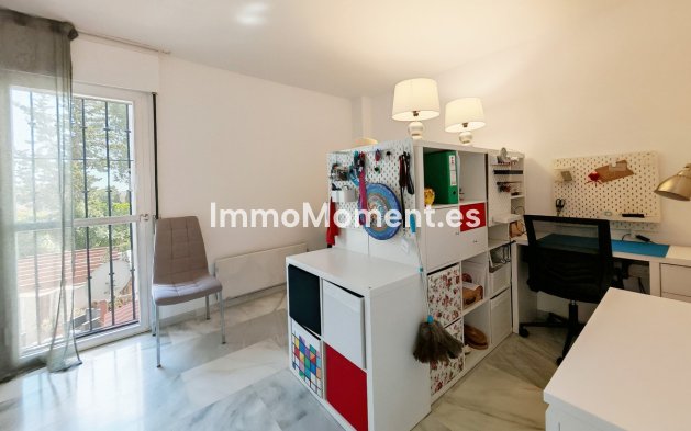 Wiederverkauf - Wohnung - Marbella - Costabella