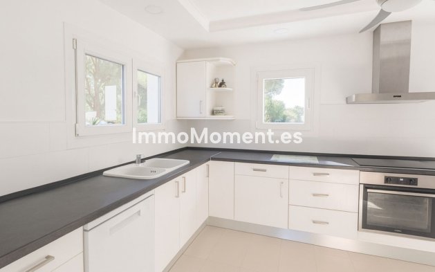 Reventa - Villa independiente - Marbella - El Rosario