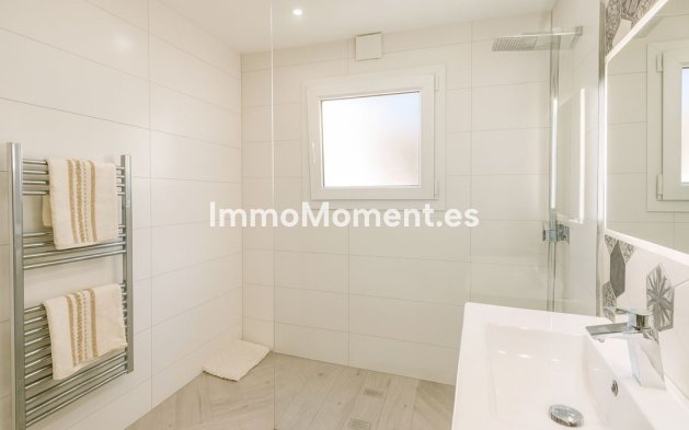 Reventa - Villa independiente - Marbella - El Rosario