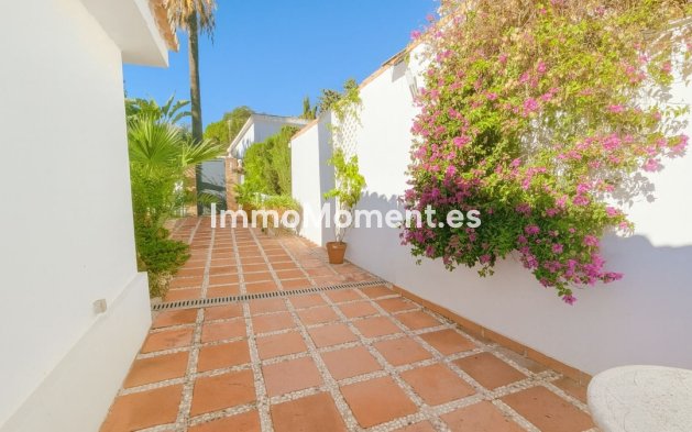 Reventa - Villa independiente - Marbella - El Rosario