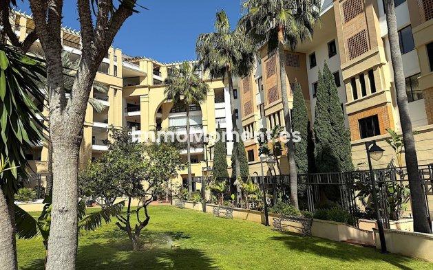 Wiederverkauf - Wohnung - Marbella - San Pedro de Alcántara