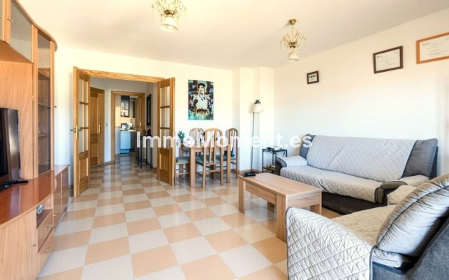 Reventa - Apartamento - Estepona  - Estepona Centro