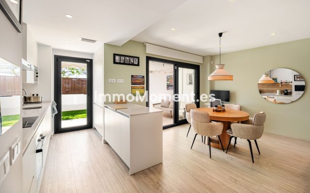 Revente - Appartement - Estepona  - Estepona Centro
