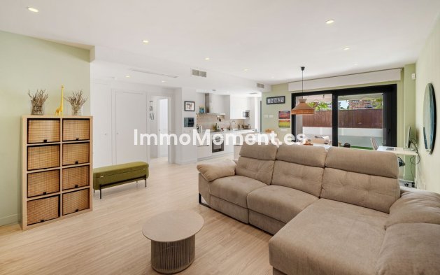 Revente - Appartement - Estepona  - Estepona Centro
