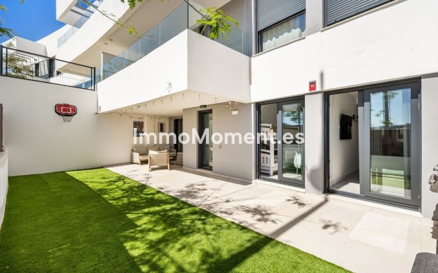 Revente - Appartement - Estepona  - Estepona Centro