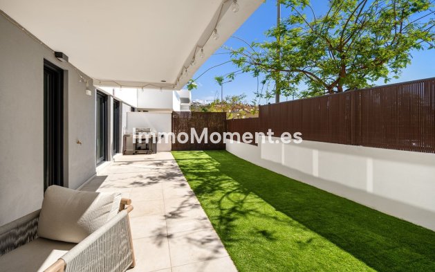 Revente - Appartement - Estepona  - Estepona Centro