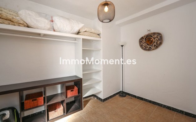 Bestaande woning - Rijtjeshuis - Binnenland  - Guaro