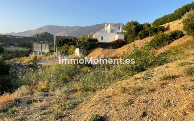 Bestaande woning - Perceel - Estepona  - Estepona Centro