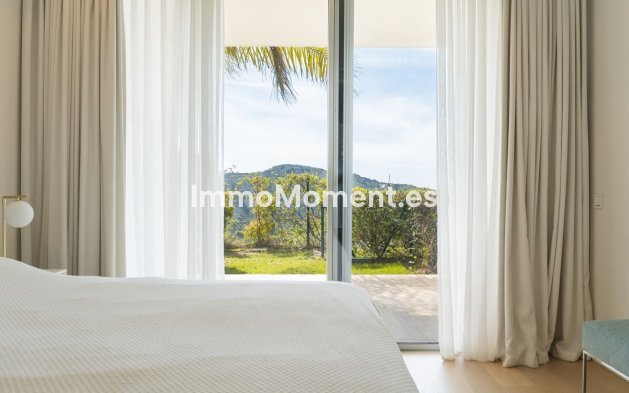 Resale - Apartment - Benahavís - Benahavís Centro