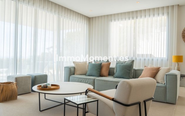Resale - Apartment - Benahavís - Benahavís Centro