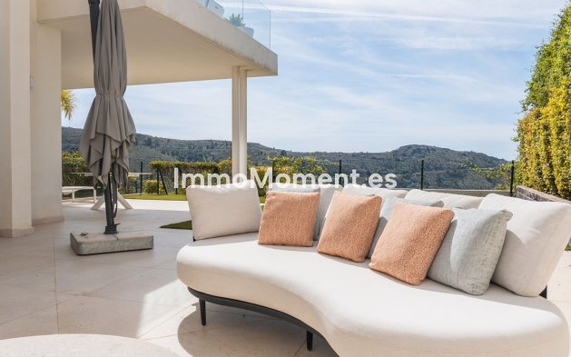 Resale - Apartment - Benahavís - Benahavís Centro