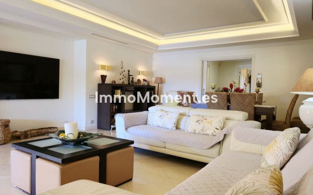 Revente - Appartement - Estepona  - Estepona Centro