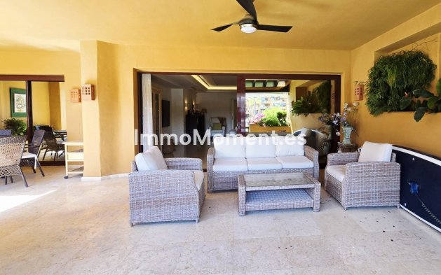 Revente - Appartement - Estepona  - Estepona Centro