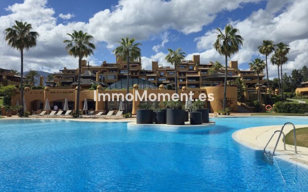 Revente - Appartement - Estepona  - Estepona Centro